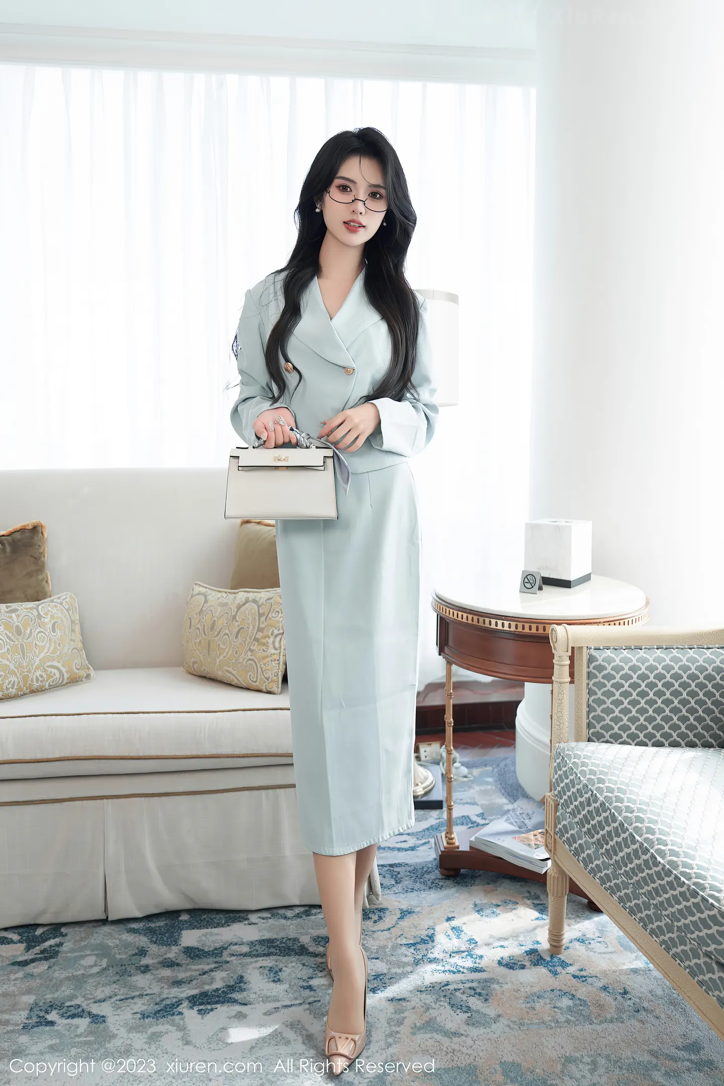 图片[2]-[XiuRen秀人网]VOL.7708 模特浅浅Danny性感浅色服饰露紫色蕾丝内衣秀曼妙身姿诱惑写真74P-秀人网官方网站